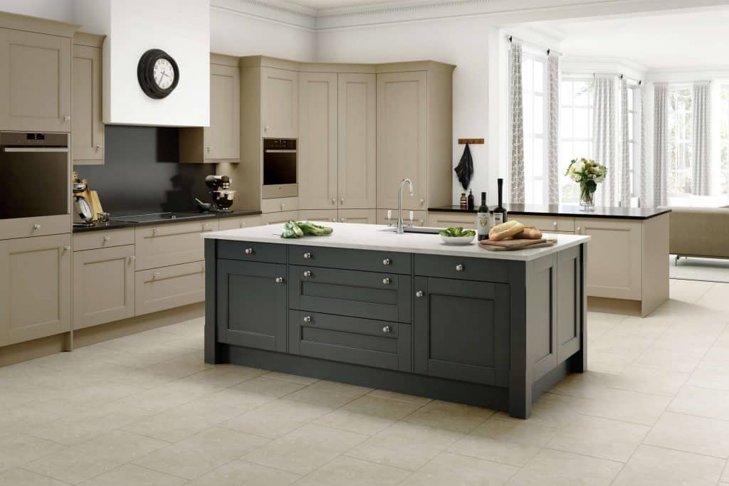 sheraton fitted kitchen